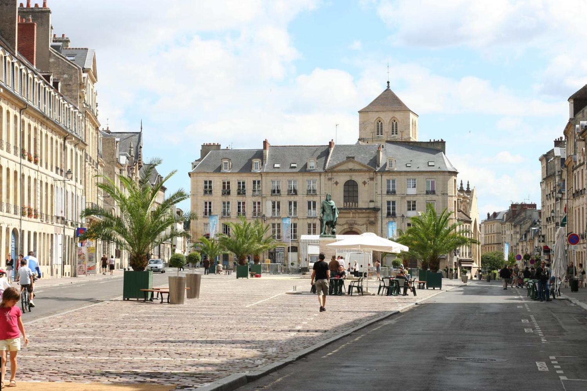 Le Castel D'Orne - Piscine Et Terrasse Caen Eksteriør billede